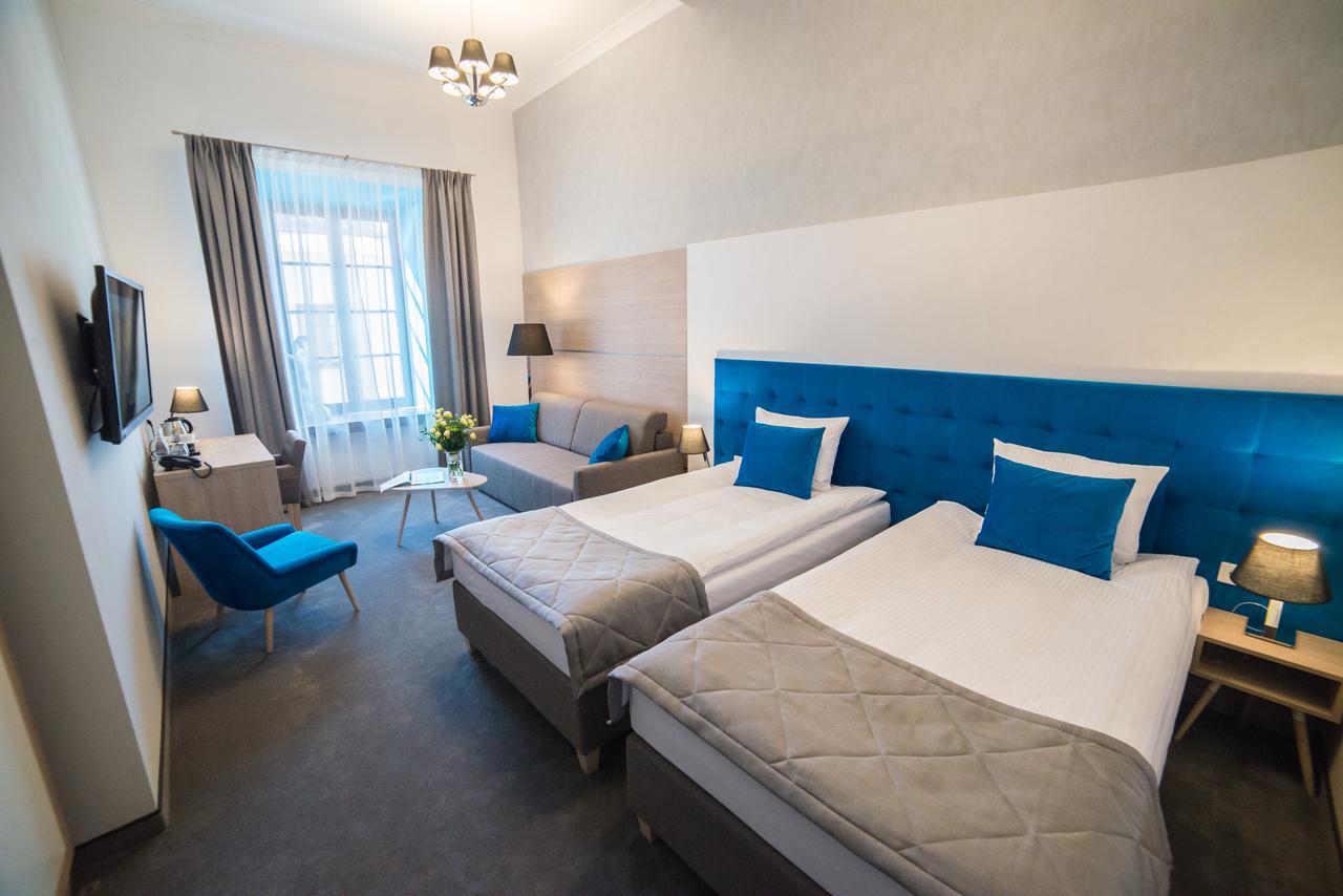 Hotel Arte Замосць Экстерьер фото