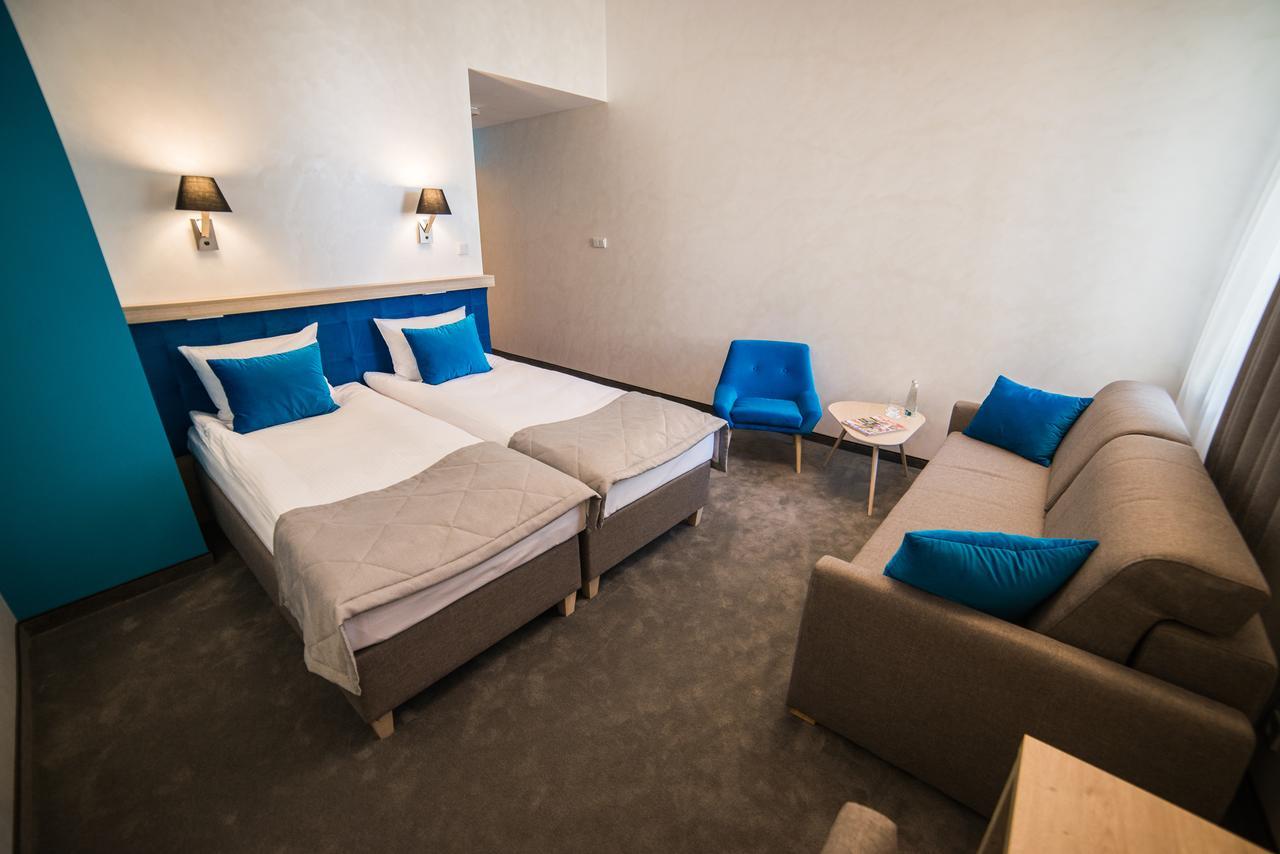 Hotel Arte Замосць Экстерьер фото